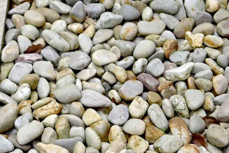 生產機制砂的常用石料各自的硬度及特點是什么？